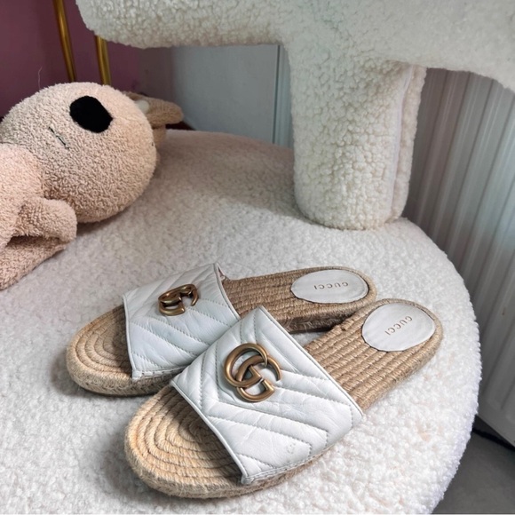 Gucci White Quilted Espadrille Slides - Picture 1 of 4